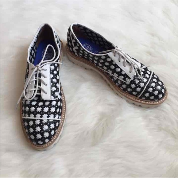 🦋 Jeffrey Campbell Leather Woven Laced Espadrille Platform Sneakers Size 9 - Picture 1 of 4